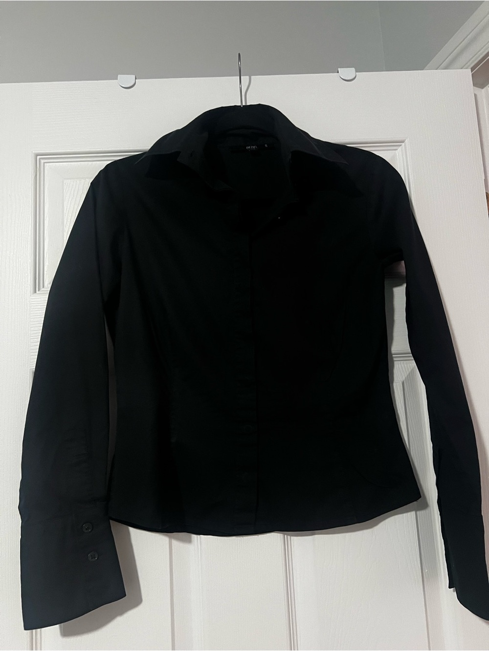 Bedo Classic Black Women’s Button-Up Shirt
